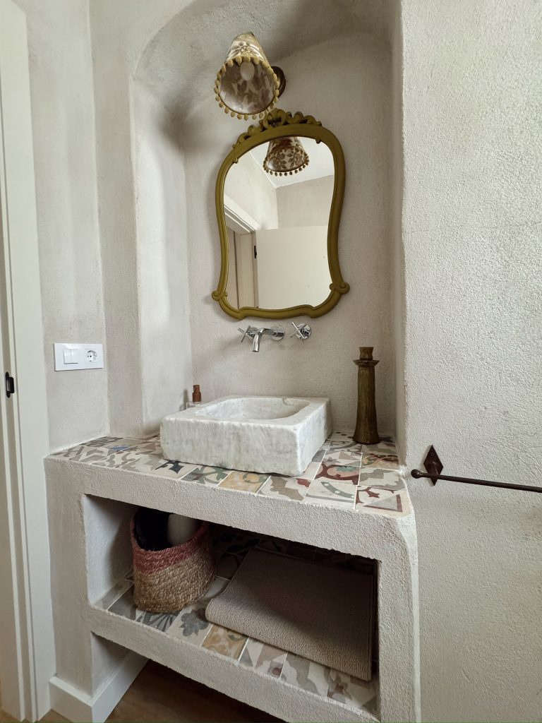 Lavabo del apartamento estándar